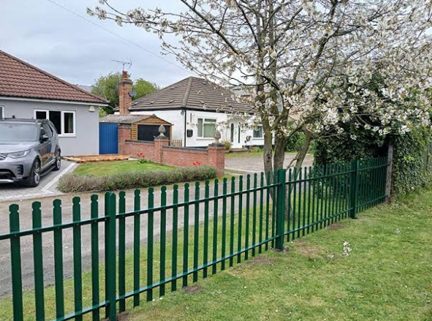 Derby fencing company